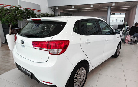 KIA Rio III рестайлинг, 2016 год, 859 000 рублей, 5 фотография