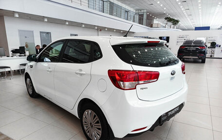 KIA Rio III рестайлинг, 2016 год, 859 000 рублей, 7 фотография