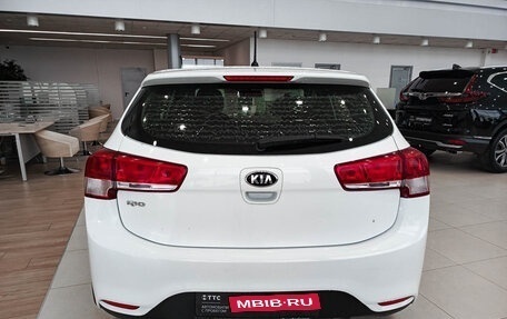 KIA Rio III рестайлинг, 2016 год, 859 000 рублей, 6 фотография