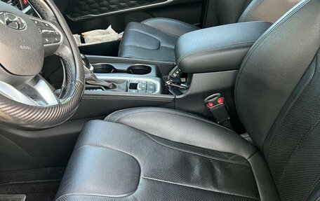 Hyundai Santa Fe IV, 2019 год, 3 560 000 рублей, 2 фотография