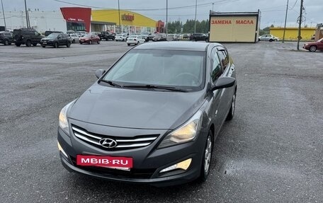 Hyundai Solaris II рестайлинг, 2015 год, 790 000 рублей, 2 фотография