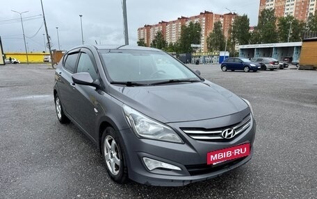Hyundai Solaris II рестайлинг, 2015 год, 790 000 рублей, 22 фотография