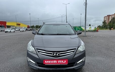 Hyundai Solaris II рестайлинг, 2015 год, 790 000 рублей, 21 фотография