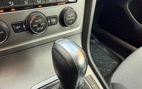 Volkswagen Golf VII, 2013 год, 1 495 000 рублей, 11 фотография