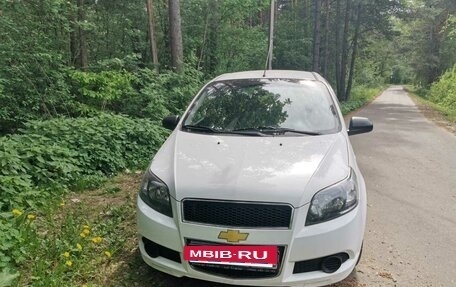Chevrolet Aveo III, 2011 год, 440 000 рублей, 4 фотография