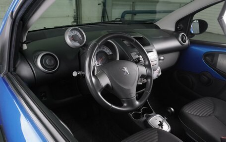 Peugeot 107 I рестайлинг, 2013 год, 697 000 рублей, 6 фотография