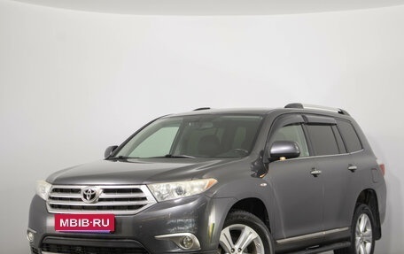Toyota Highlander III, 2010 год, 1 849 000 рублей, 2 фотография