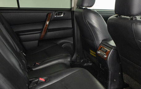 Toyota Highlander III, 2010 год, 1 849 000 рублей, 13 фотография