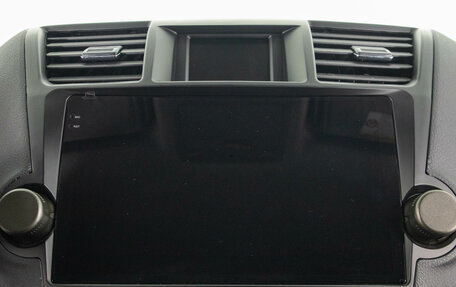 Toyota Highlander III, 2010 год, 1 849 000 рублей, 23 фотография
