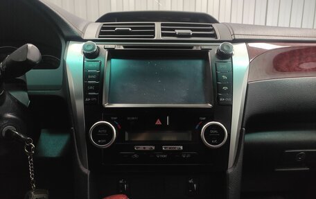 Toyota Camry, 2011 год, 1 920 000 рублей, 12 фотография