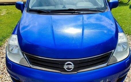 Nissan Tiida, 2010 год, 650 000 рублей, 2 фотография