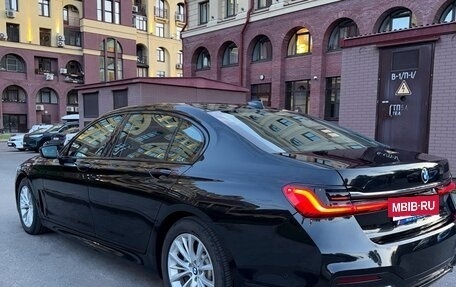 BMW 7 серия, 2017 год, 4 300 000 рублей, 3 фотография