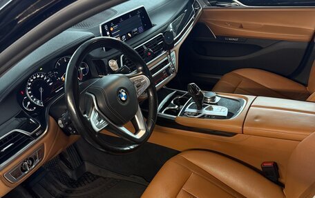 BMW 7 серия, 2017 год, 4 300 000 рублей, 9 фотография