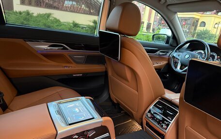 BMW 7 серия, 2017 год, 4 300 000 рублей, 6 фотография