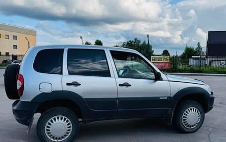 Chevrolet Niva I рестайлинг, 2011 год, 395 000 рублей, 2 фотография