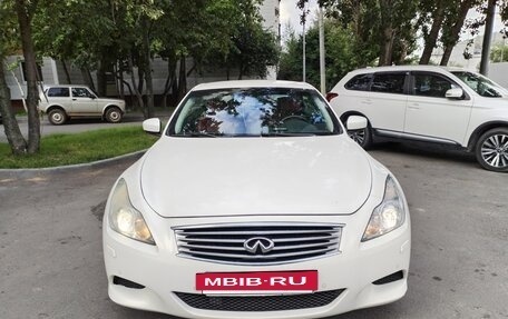Infiniti Q60 II, 2014 год, 3 200 000 рублей, 4 фотография