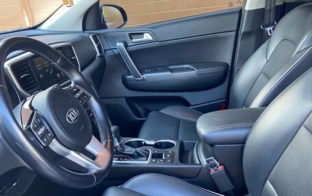KIA Sportage IV рестайлинг, 2020 год, 2 700 000 рублей, 11 фотография