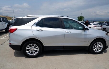 Chevrolet Equinox III, 2021 год, 1 800 000 рублей, 4 фотография