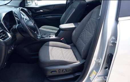 Chevrolet Equinox III, 2021 год, 1 800 000 рублей, 9 фотография