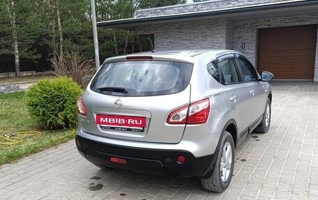 Nissan Qashqai, 2012 год, 900 000 рублей, 6 фотография