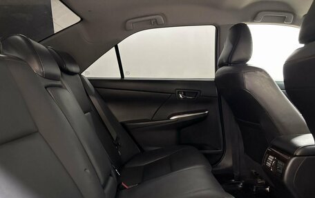 Toyota Camry, 2016 год, 2 089 000 рублей, 13 фотография