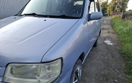 Nissan Cube II, 2002 год, 240 000 рублей, 3 фотография