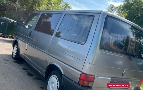 Volkswagen Caravelle T4, 1994 год, 800 000 рублей, 3 фотография