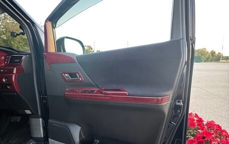 Toyota Vellfire I, 2010 год, 1 150 000 рублей, 27 фотография