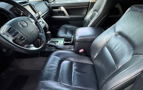 Toyota Land Cruiser 200, 2011 год, 5 000 000 рублей, 3 фотография