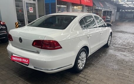 Volkswagen Passat B7, 2013 год, 1 300 000 рублей, 13 фотография