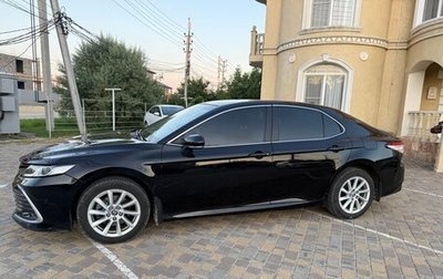 Toyota Camry, 2021 год, 2 400 000 рублей, 1 фотография
