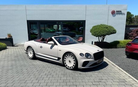 Bentley Continental GT III, 2023 год, 36 750 000 рублей, 4 фотография