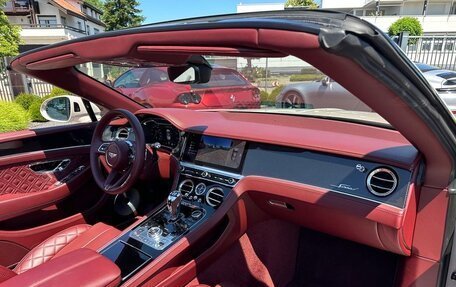 Bentley Continental GT III, 2023 год, 36 750 000 рублей, 9 фотография
