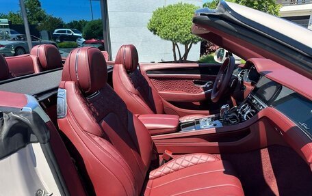 Bentley Continental GT III, 2023 год, 36 750 000 рублей, 7 фотография
