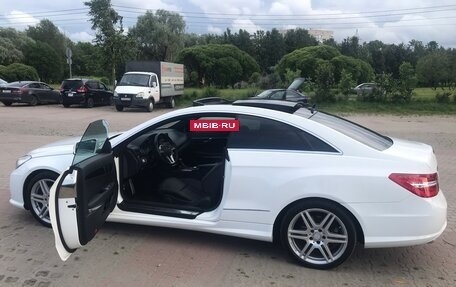 Mercedes-Benz E-Класс, 2013 год, 1 550 000 рублей, 8 фотография