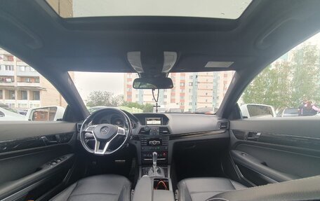 Mercedes-Benz E-Класс, 2013 год, 1 550 000 рублей, 14 фотография