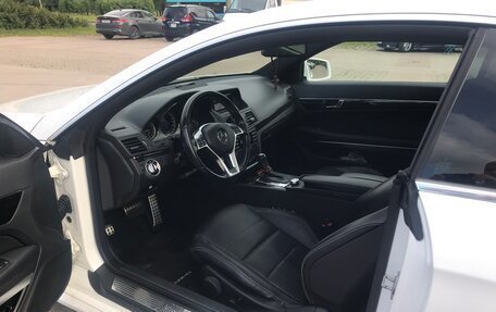 Mercedes-Benz E-Класс, 2013 год, 1 550 000 рублей, 10 фотография