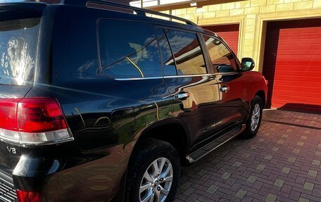 Toyota Land Cruiser 200, 2018 год, 8 000 000 рублей, 8 фотография