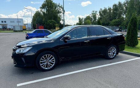 Toyota Camry, 2016 год, 2 320 000 рублей, 2 фотография