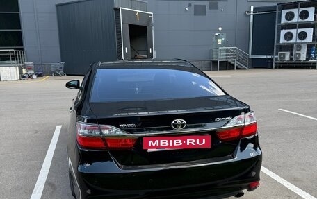 Toyota Camry, 2016 год, 2 320 000 рублей, 4 фотография