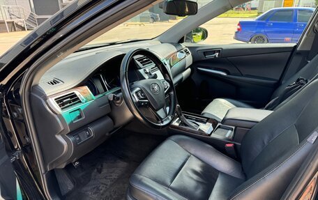 Toyota Camry, 2016 год, 2 320 000 рублей, 14 фотография