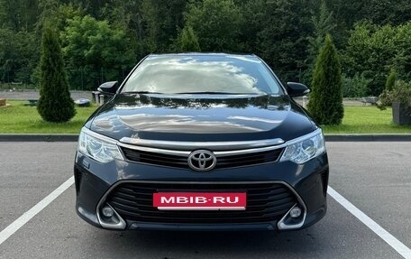 Toyota Camry, 2016 год, 2 320 000 рублей, 8 фотография