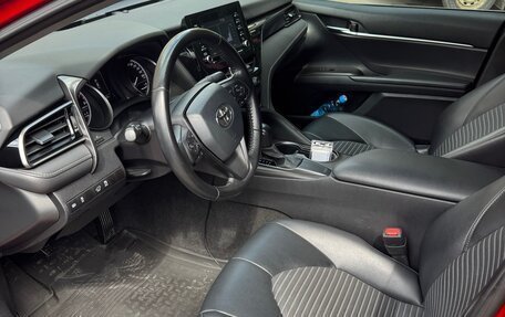 Toyota Camry, 2020 год, 2 400 000 рублей, 11 фотография