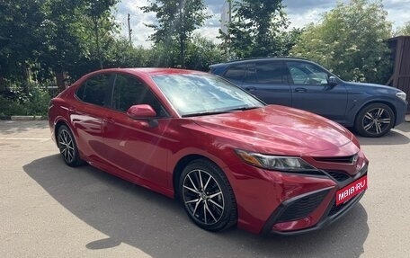 Toyota Camry, 2020 год, 2 400 000 рублей, 5 фотография