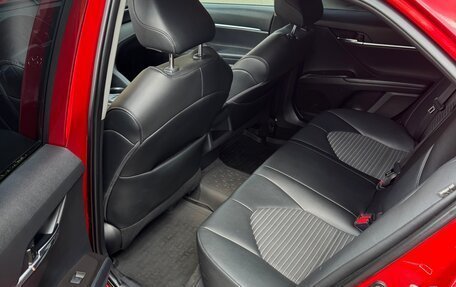 Toyota Camry, 2020 год, 2 400 000 рублей, 14 фотография