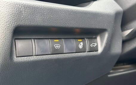 Toyota RAV4, 2020 год, 3 150 000 рублей, 20 фотография