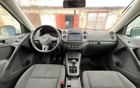 Volkswagen Tiguan I, 2012 год, 900 000 рублей, 15 фотография