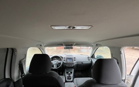 Volkswagen Tiguan I, 2012 год, 900 000 рублей, 17 фотография