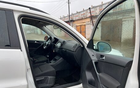 Volkswagen Tiguan I, 2012 год, 900 000 рублей, 20 фотография