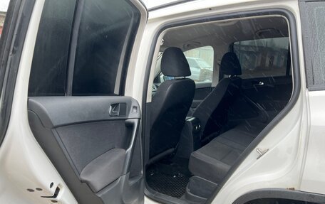 Volkswagen Tiguan I, 2012 год, 900 000 рублей, 28 фотография